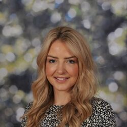 Photo of Mrs Emily Davey